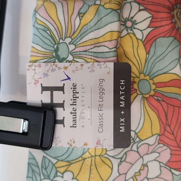 🆕️ Haute Hippie Leggings - Picture 4 of 5